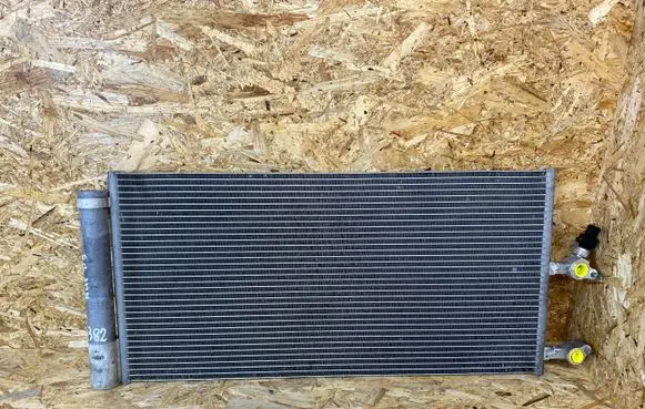 Volvo XC60 A/C cooling radiator (condenser) 31686415