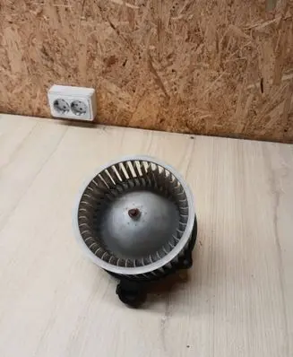 Heater fan/blower
