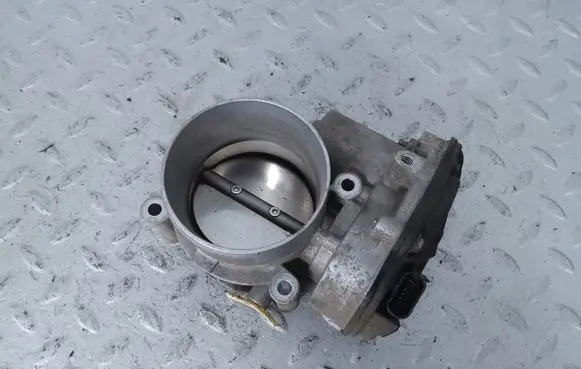 Ford Mustang VI Throttle valve AT4Z-9E926-A AT4Z-9E926-B AT4Z9E926A