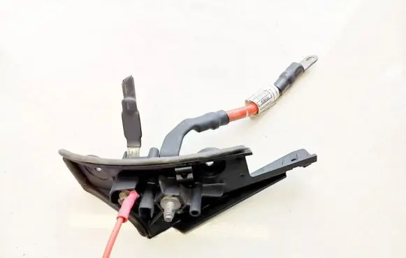 BMW 1 F20 F21 Positive cable (battery) 8616810801 86168108-01