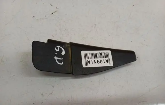 Nissan Almera Tino Other interior part 82293BU000