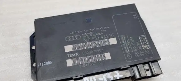 Audi A4 S4 B7 8E 8H Comfort/convenience module 8E0959433BS