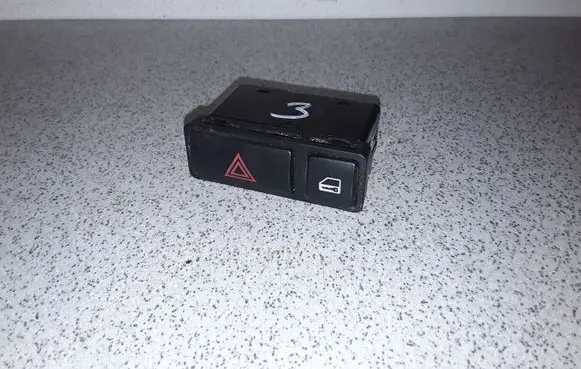 BMW 3 E46 Hazard light switch 61318368920 8368920