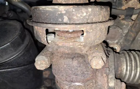 Honda CR-V EGR valve 60a71102