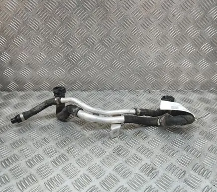Mercedes-Benz GLS X167 Engine coolant pipe/hose A1675018500