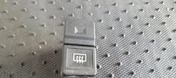 Citroen XM Windscreen/window heater switch