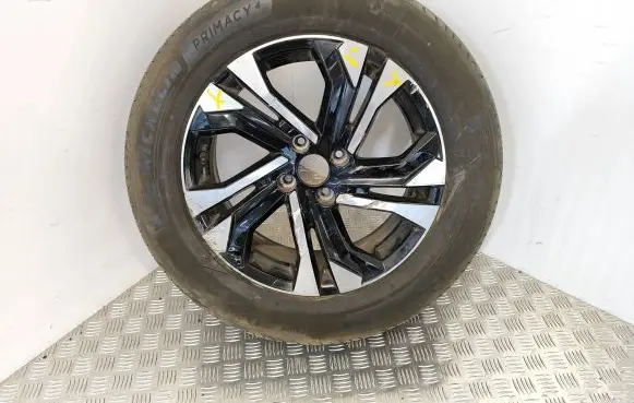 Peugeot 2008 II R17 alloy rim 