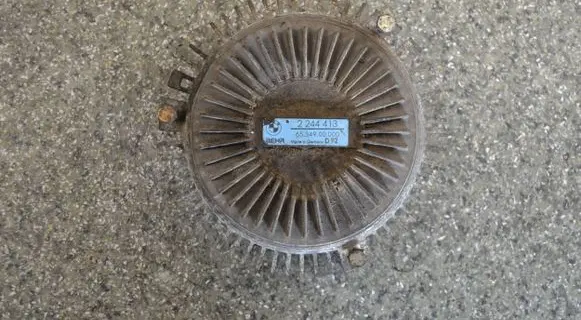 BMW 5 E34 Viscous fan clutch 2244413