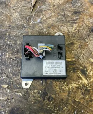 Mercedes-Benz E W211 Comfort/convenience module 2115452132