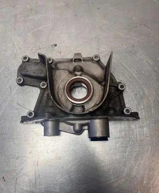 Opel Insignia A Oil pump 55566000 90594