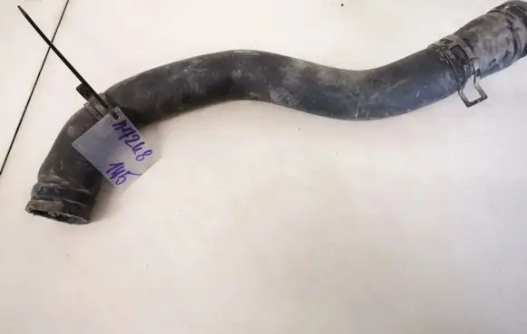 Toyota Avensis Verso Engine coolant pipe/hose