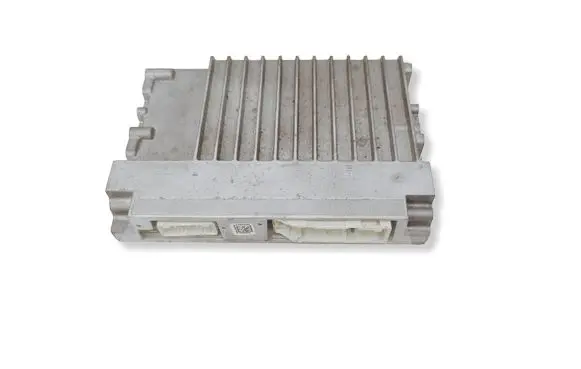 Subaru Outback (BS) Sound amplifier 