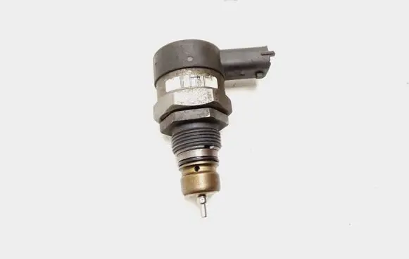 Volvo XC60 Fuel pressure regulator 31216313 18976276