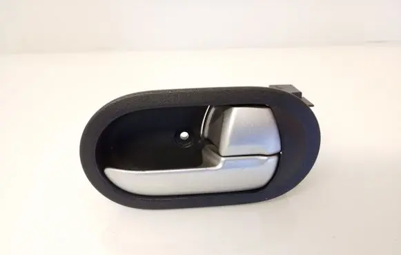 Mitsubishi Colt Front door interior handle