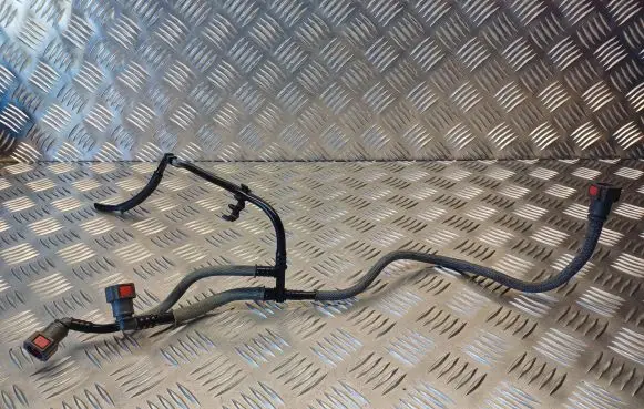 Renault Espace IV Fuel line pipe X215114