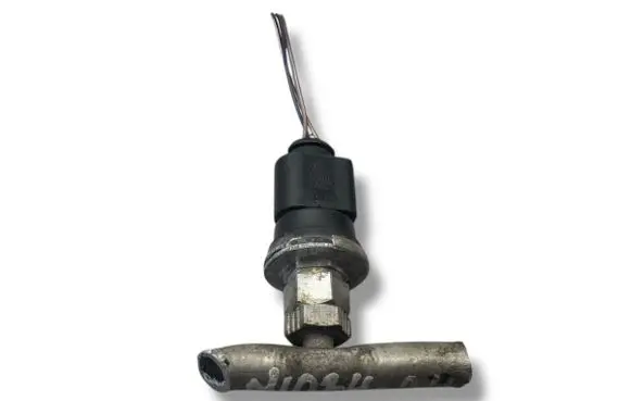 Audi A4 S4 B6 8E 8H Air conditioning (A/C) pressure sensor 1J0973703 1201