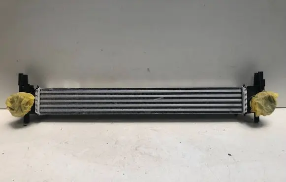 Skoda Fabia Mk2 (5J) Intercooler radiator 6R0145805 V9113003