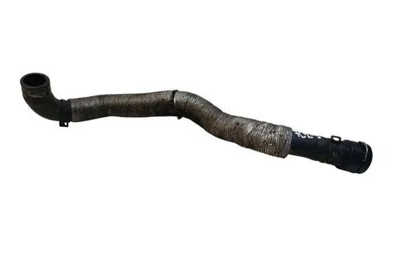 Skoda Superb B6 (3T) Engine coolant pipe/hose