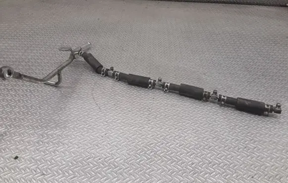 Mitsubishi Outlander Fuel return line/hose 