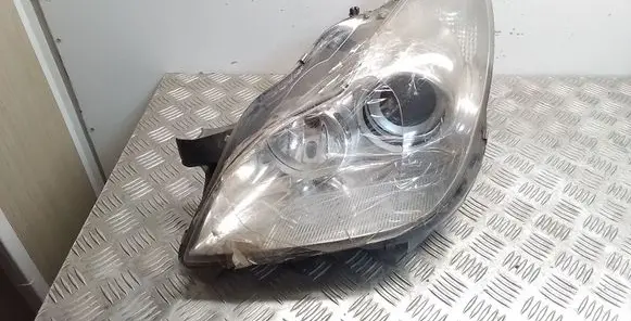 Mercedes-Benz CLS C219 Headlight/headlamp