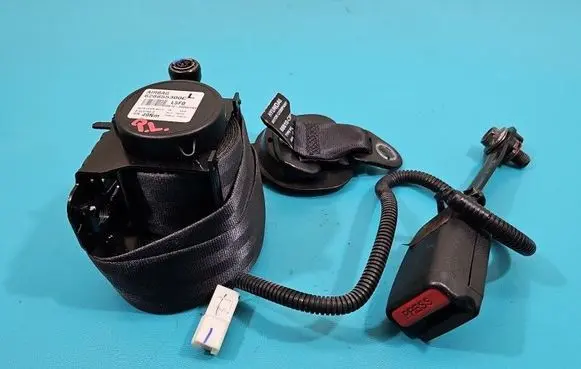 Hyundai i20 (GB IB) Front seatbelt 88810-C8000 IMPRK1504658