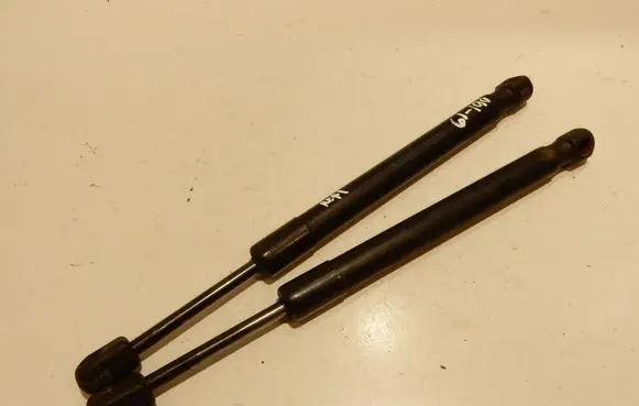 Audi A6 S6 C6 4F Tailgate/trunk strut/damper 4F582755203S 4F582755203 61199