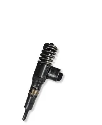 Volkswagen Golf VI Fuel injector 03G130073G