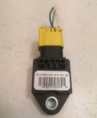 Mercedes-Benz B W245 Airbag deployment crash/impact sensor A1698210451