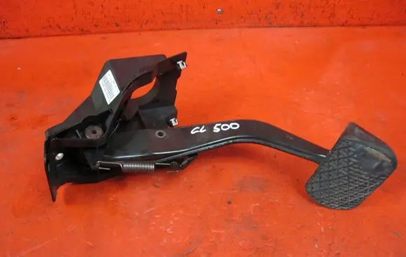 Mercedes-Benz S W221 Brake pedal 