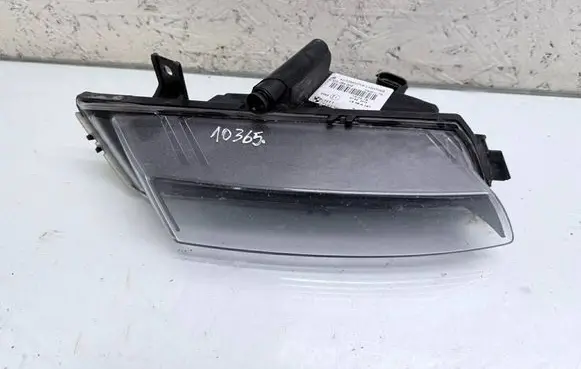 BMW 1 E81 E87 Front fog light 7181288