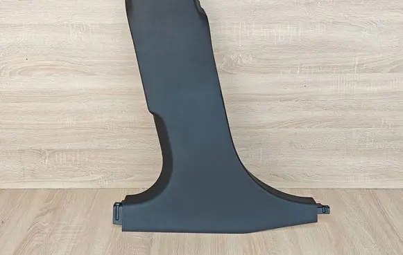 BMW 4 G22 G23 G24 G26 (B) pillar trim (bottom) 7490759