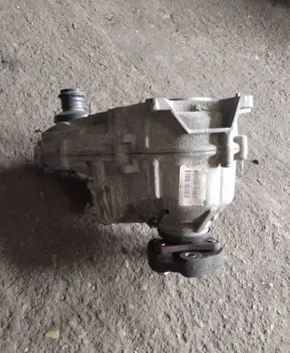 BMW X6 E71 Gearbox transfer box case 7643758 451346697