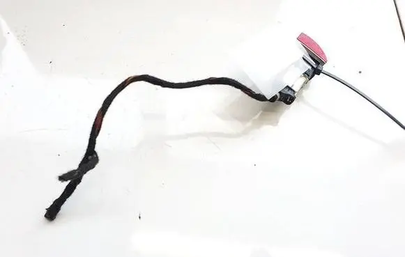 Skoda Octavia Mk2 (1Z) Hazard light switch 1z0953235a