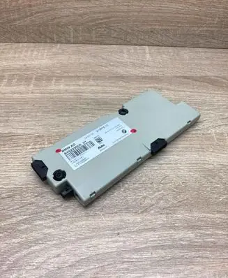 BMW 5 F10 F11 Aerial antenna amplifier 9229006 21367510