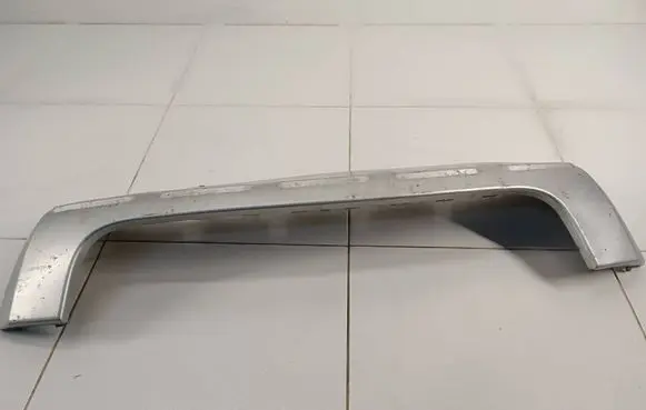 Skoda Yeti (5L) Front bumper lip 5l0807733 8J0807733