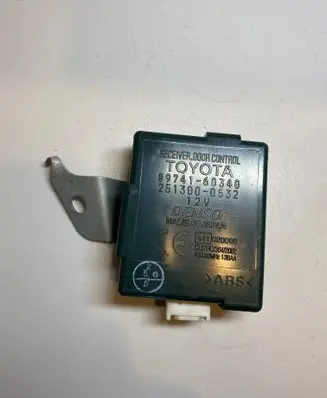 Toyota Land Cruiser (J120) Door central lock control unit/module 8974160340