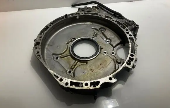 Mercedes-Benz E W212 Timing chain cover A6510151402 6510151402
