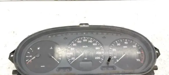 Renault Scenic I Speedometer (instrument cluster) 215781612