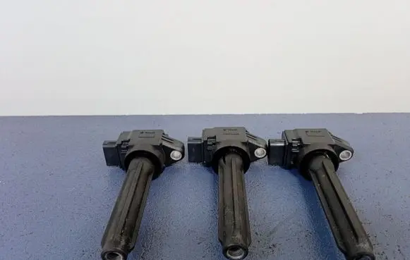 Mitsubishi Space Star High voltage ignition coil 1832A057