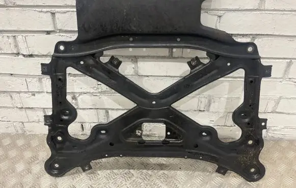 Audi Q7 4M Front subframe 4M1399345F