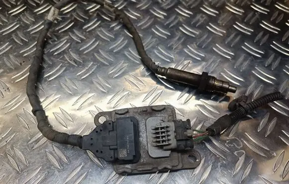 Peugeot 5008 Lambda probe sensor 9678570780