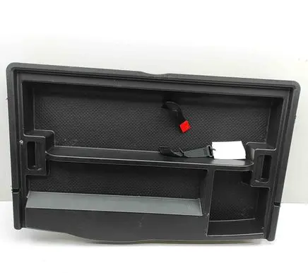 Maserati Levante Centre console side trim rear 670040700