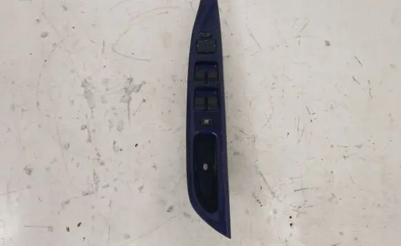 Mazda 6 Quarter vent window switch 