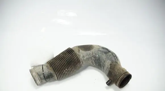 Peugeot 206 Air intake hose/pipe 9625678980
