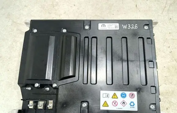 Jeep Grand Wagoneer Car battery 04610491AJ