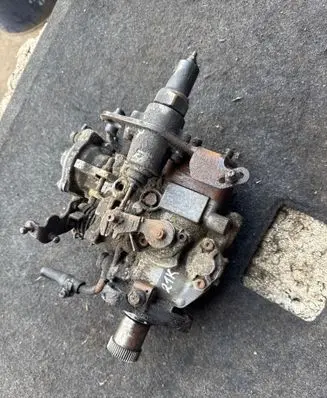 Renault Master II Fuel injection high pressure pump 0460424147