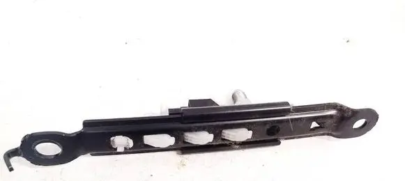Lexus IS 220D-250-350 Seat belt adjustment rail