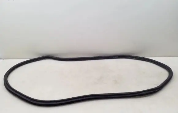 Opel Zafira B Front door rubber seal