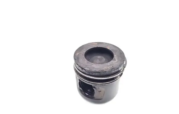 BMW 5 F10 F11 Piston N57D30A 0840BB