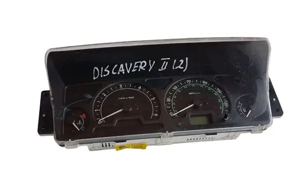 Land Rover Discovery Speedometer (instrument cluster) LR0017001